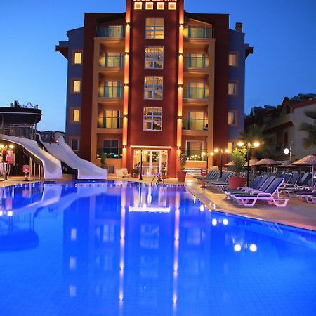 Club Alpina Hotel Marmaris Exterior foto
