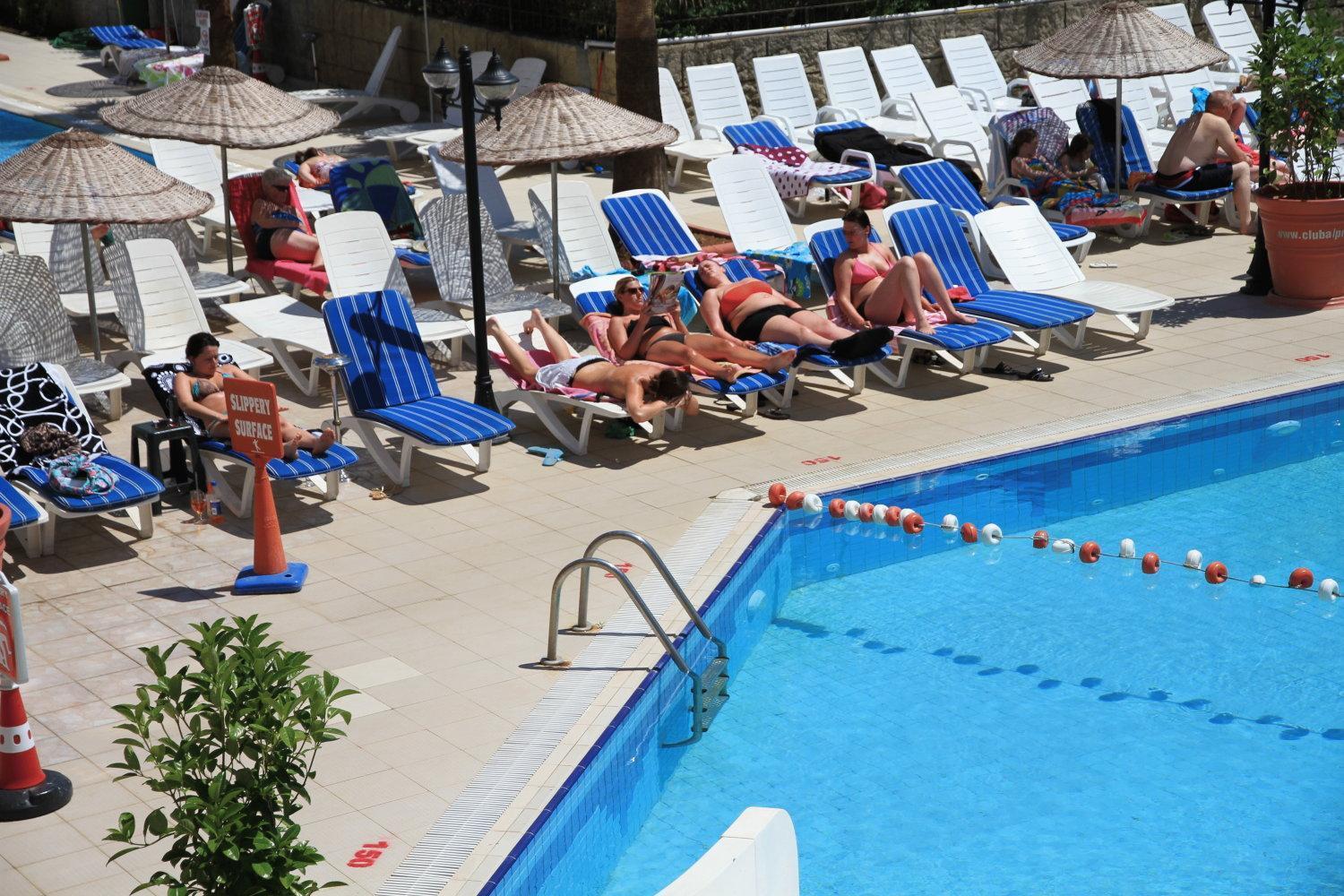 Club Alpina Hotel Marmaris Exterior foto