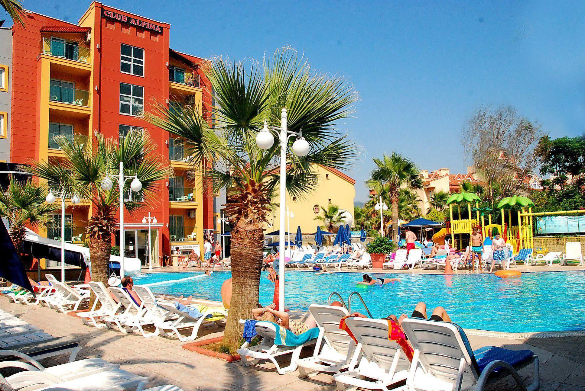 Club Alpina Hotel Marmaris Exterior foto