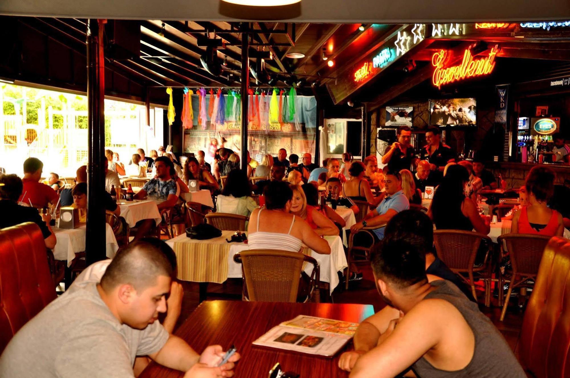 Club Alpina Hotel Marmaris Exterior foto
