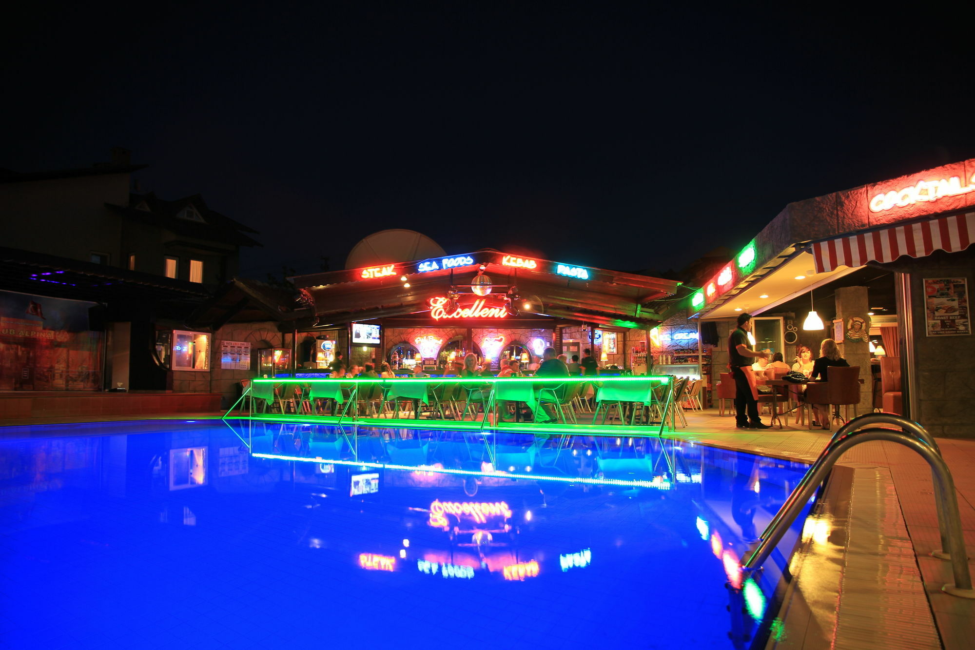 Club Alpina Hotel Marmaris Exterior foto